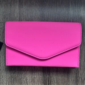Steve Madden BWORLDLY Clutch